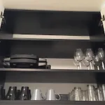Gorgeous Flat With Garage