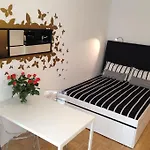 Gorgeous Flat With Garage Lägenhet *