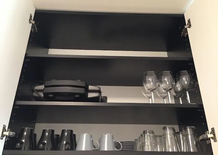 Gorgeous Flat With Garage