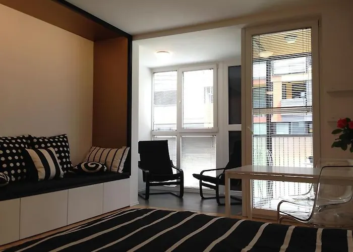 Gorgeous Flat With Garage アパート リュブリャナ