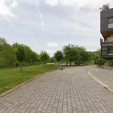 Gorgeous Flat With Garage