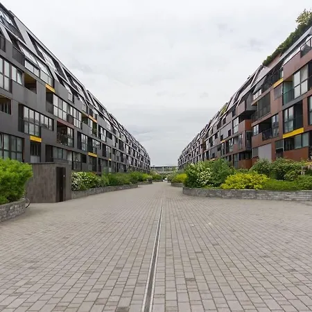 Gorgeous Flat With Garage Lublaň